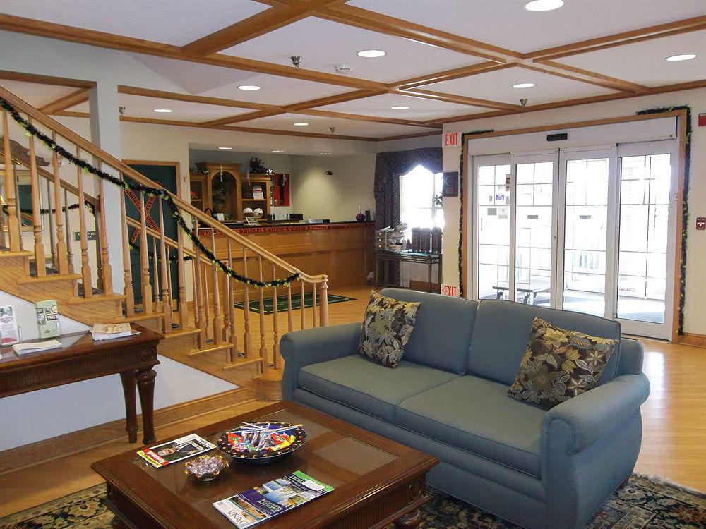 Country Inn & Suites By Radisson, Coralville, Ia Buitenkant foto