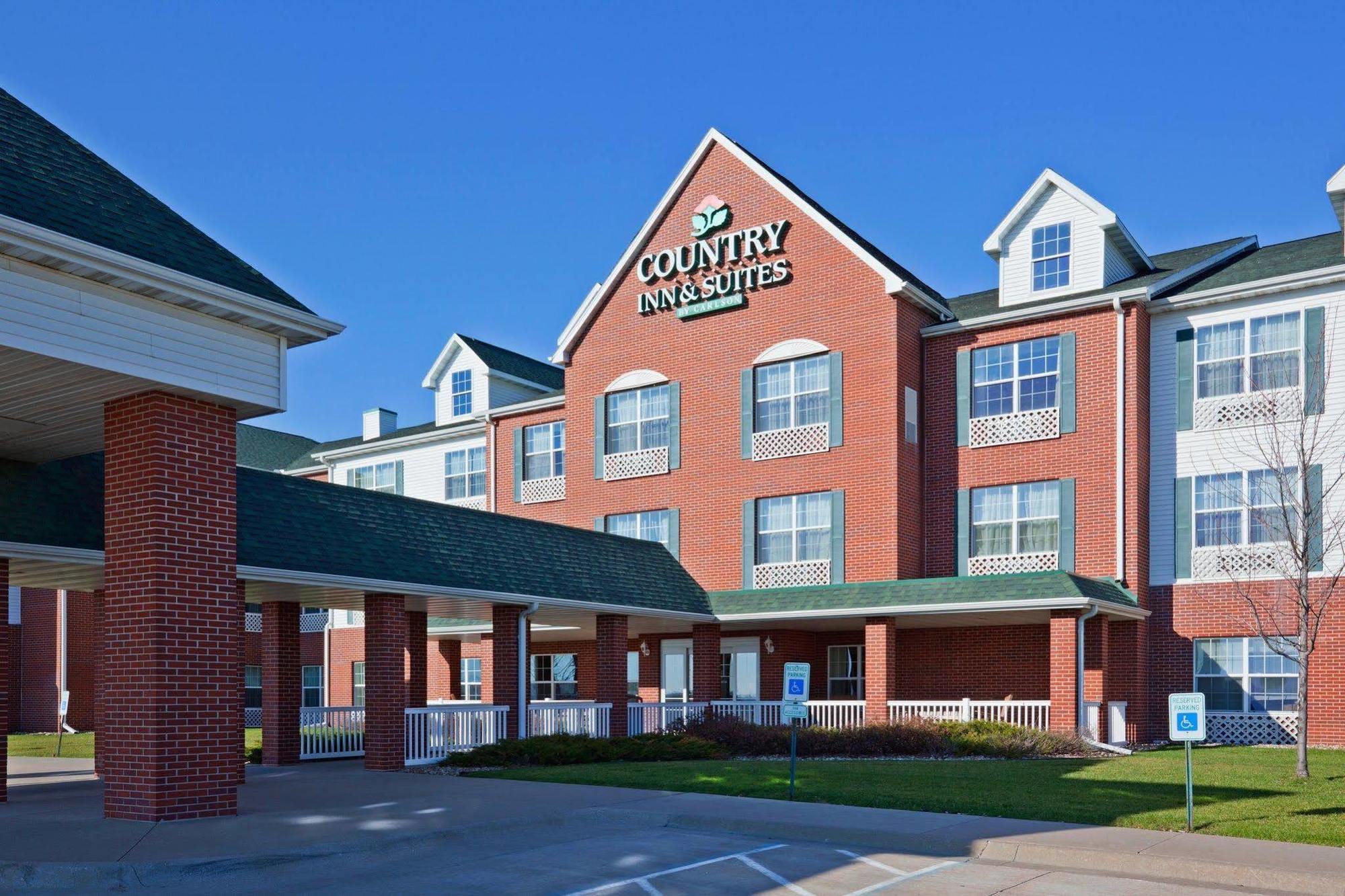 Country Inn & Suites By Radisson, Coralville, Ia Buitenkant foto